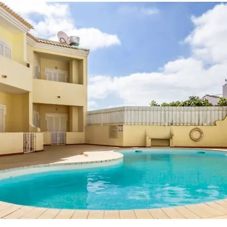 Nascer Do Sol Apartment *